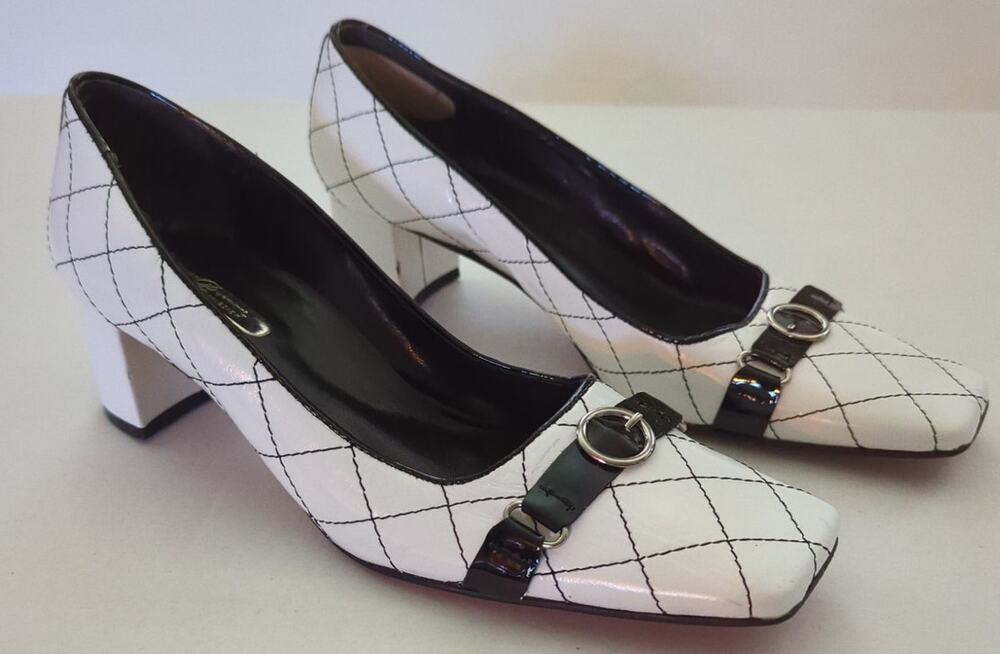 BRAZILIAN EXPLOSION by Gracienne White Black Quilted 2" chunky heel sze 39 US8.5
